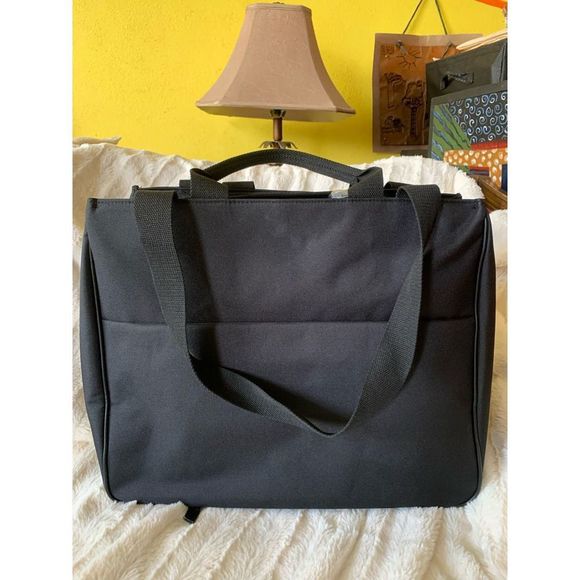 NWT BEIS The East/West Tote - Recycled Collection in BLACK - Picture 2 of 5